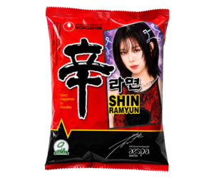 Shin Ramyun instant noodles, special celebrity-edition packaging 120 g